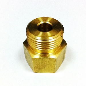 Переходник  Сп21,8-G3/4 с малого баллона на большой баллон (латунь)